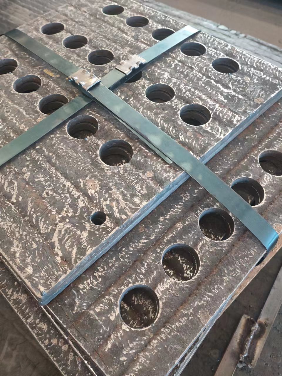 吉林耐磨板切割