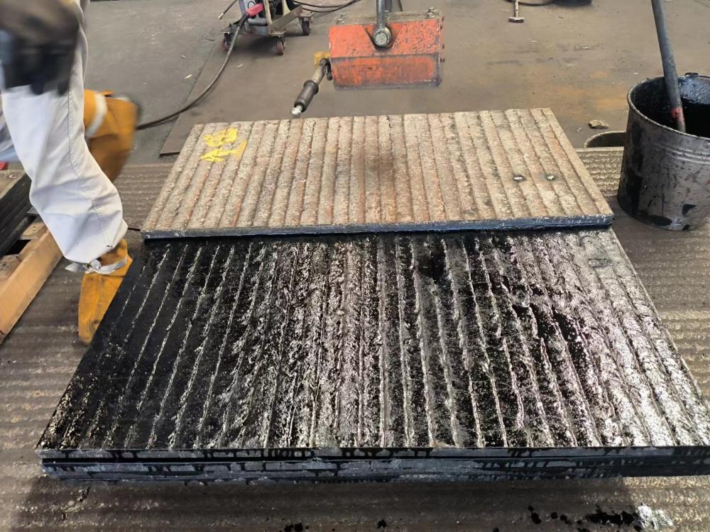 江西CR7C3耐磨板 双金属复合耐磨板
